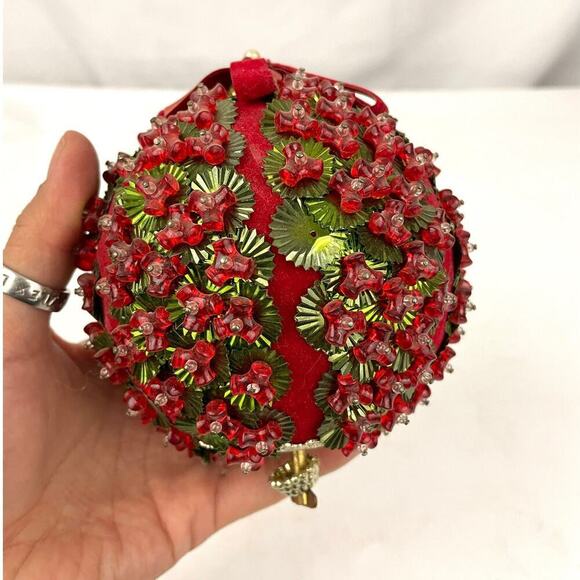VTG Beaded Ornament Ball Music Box Christmas Decor | MCM Push Pin Craft Sequin - Picture 4 of 11